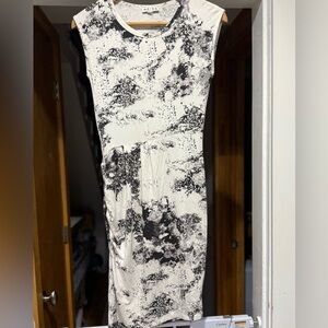 Stunning Reiss Gilda shift dress black and white excellent condition